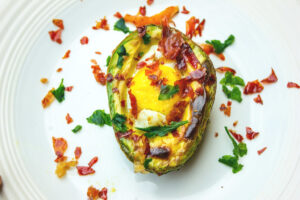Avocado egg bake